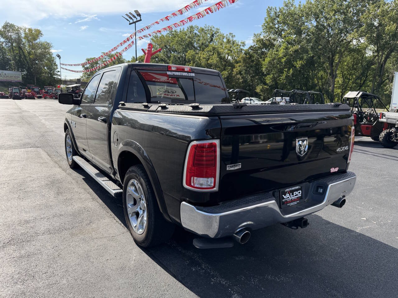 Used 2014 RAM 1500 Laramie w/ Convenience Group AWD/4WD image 6