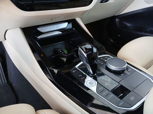 Used 2022 BMW X3 sDrive30i image 16