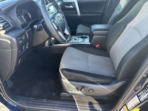 Used 2018 Toyota 4Runner SR5 image 17