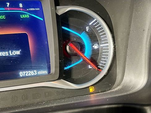 Used 2022 Honda Pilot Touring image 13