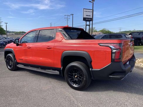 New 2026 Chevrolet Silverado EV LT AWD/4WD image 6