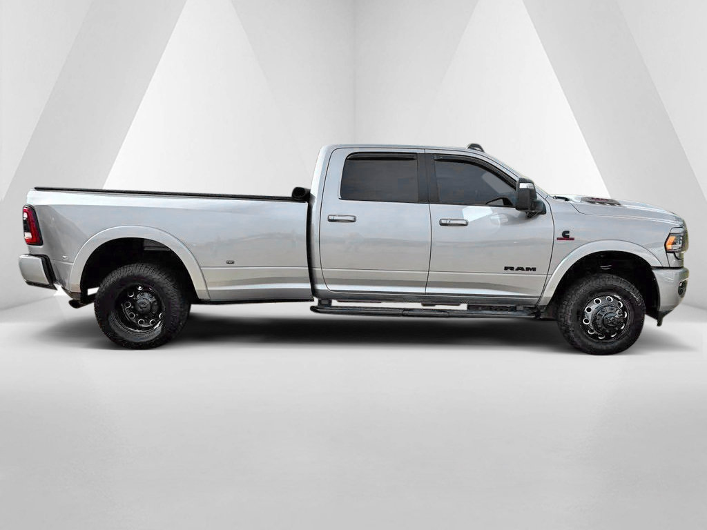 Used 2024 RAM 3500 Limited w/ Night Edition AWD/4WD image 8