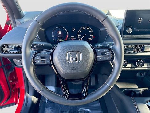 Used 2024 Honda HR-V Sport image 11