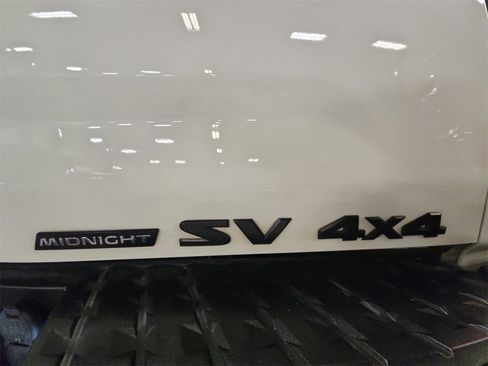 Used 2019 Nissan Titan SV w/ SV Convenience Package image 31