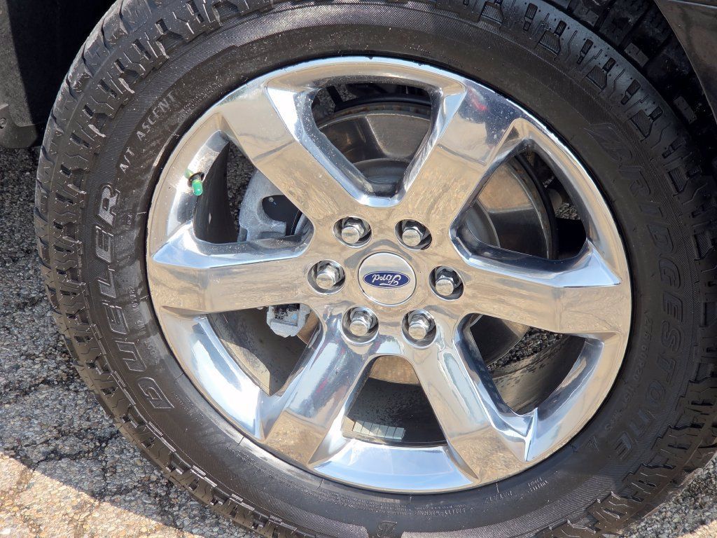 Used 2021 Ford F150 Lariat w/ Equipment Group 502A High AWD/4WD image 23