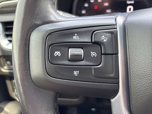 Used 2022 GMC Yukon XL SLT w/ SLT Luxury Package AWD/4WD image 22