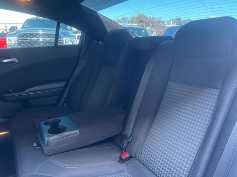 Used 2018 Dodge Charger GT w/ Blacktop Package AWD/4WD image 19