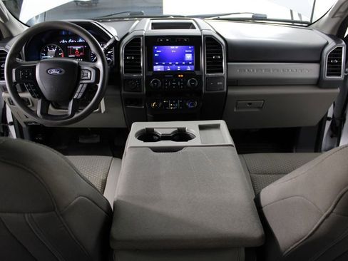 Used 2022 Ford F350 XLT w/ XLT Value Package image 28