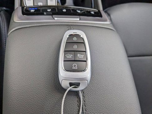 Used 2024 Hyundai Santa Cruz Limited image 30