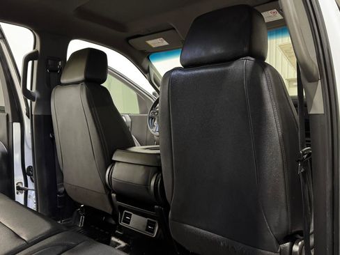 Used 2023 Chevrolet Silverado 2500 W/T w/ WT Convenience Package image 17