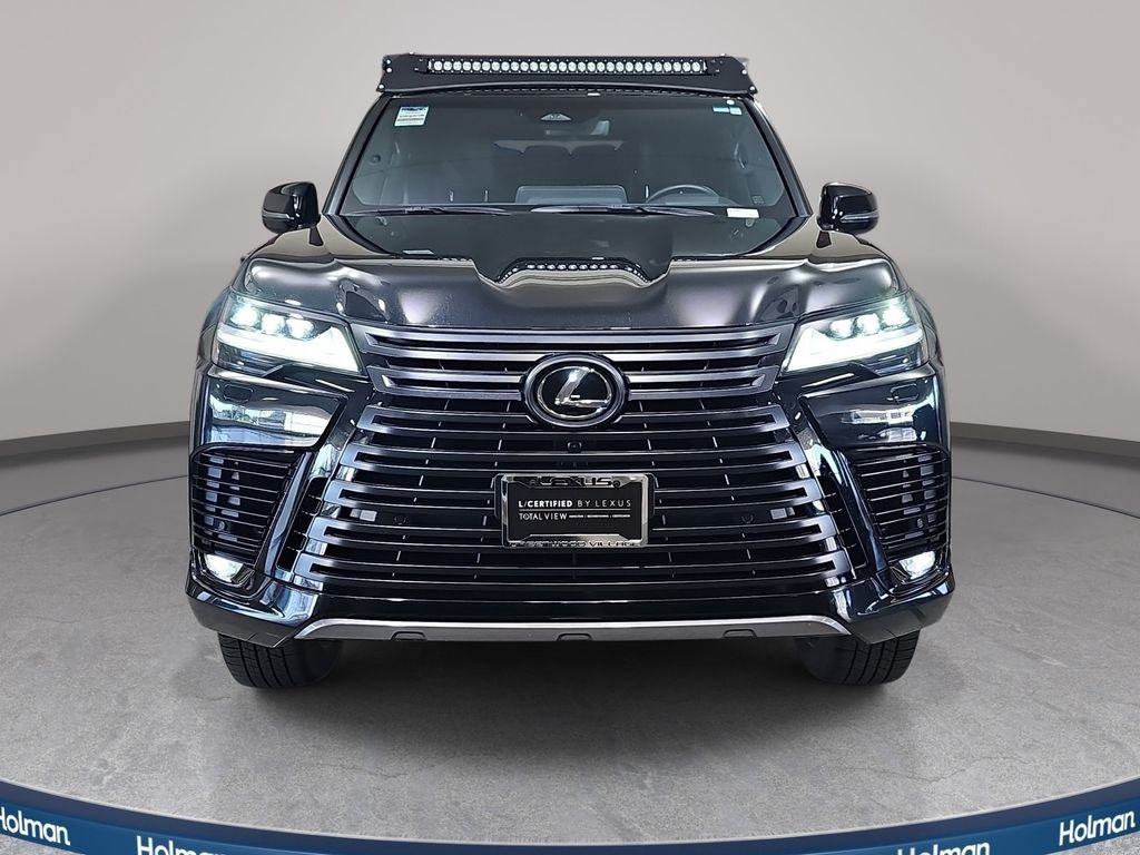 Certified 2025 Lexus LX 600 4WD w/ Appearance Package image 3