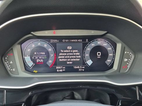 Certified 2025 Audi Q3 2.0T Premium w/ Convenience Package AWD/4WD image 16