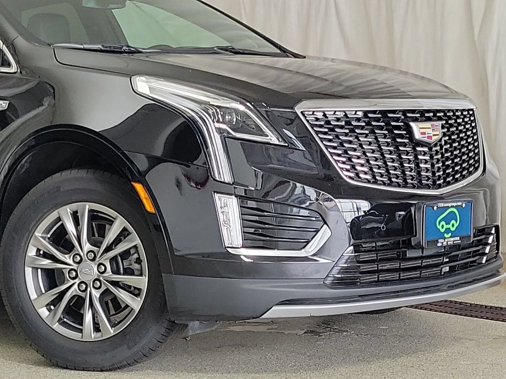 Certified 2023 Cadillac XT5 Premium Luxury w/ LPO, Floor Liner Package FWD image 6