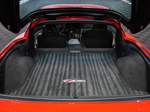 Used 2013 Chevrolet Corvette Z06 w/ 2LZ Preferred Equipment Group RWD image 42