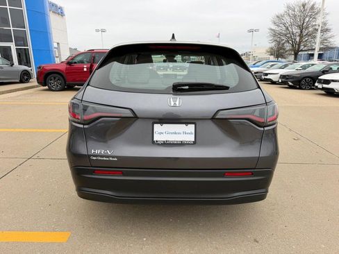 Certified 2024 Honda HR-V LX image 3