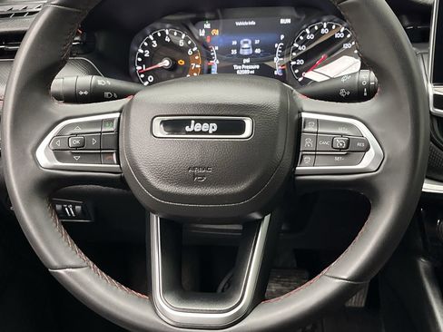 Used 2023 Jeep Compass Trailhawk AWD/4WD image 12
