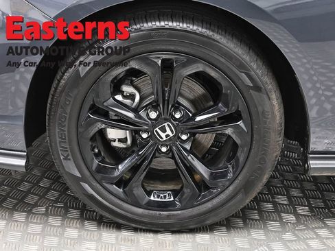 Used 2025 Honda Accord SE image 32