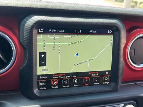 Used 2021 Jeep Gladiator Rubicon AWD/4WD image 24