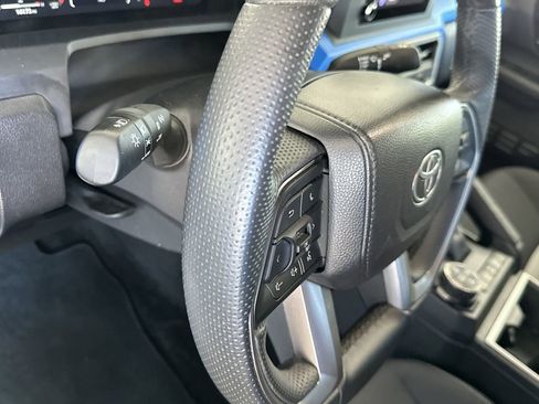 Used 2025 Toyota Tacoma TRD Off-Road AWD/4WD image 19