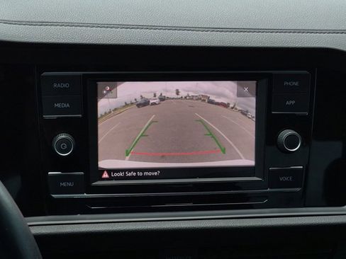 Used 2022 Volkswagen Jetta S FWD image 13
