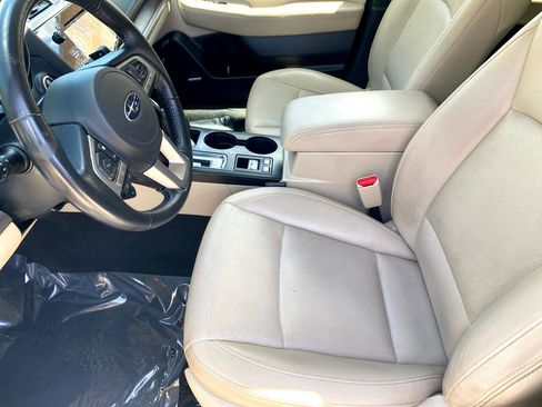 Used 2016 Subaru Outback 2.5i Limited image 15
