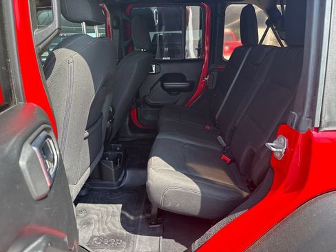 Used 2018 Jeep Wrangler Unlimited Sport S AWD/4WD image 27
