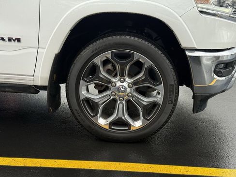 Used 2022 RAM 1500 Limited image 10