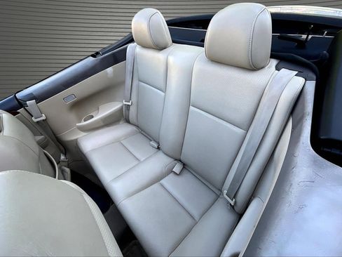 Used 2005 Toyota Solara SLE FWD image 21