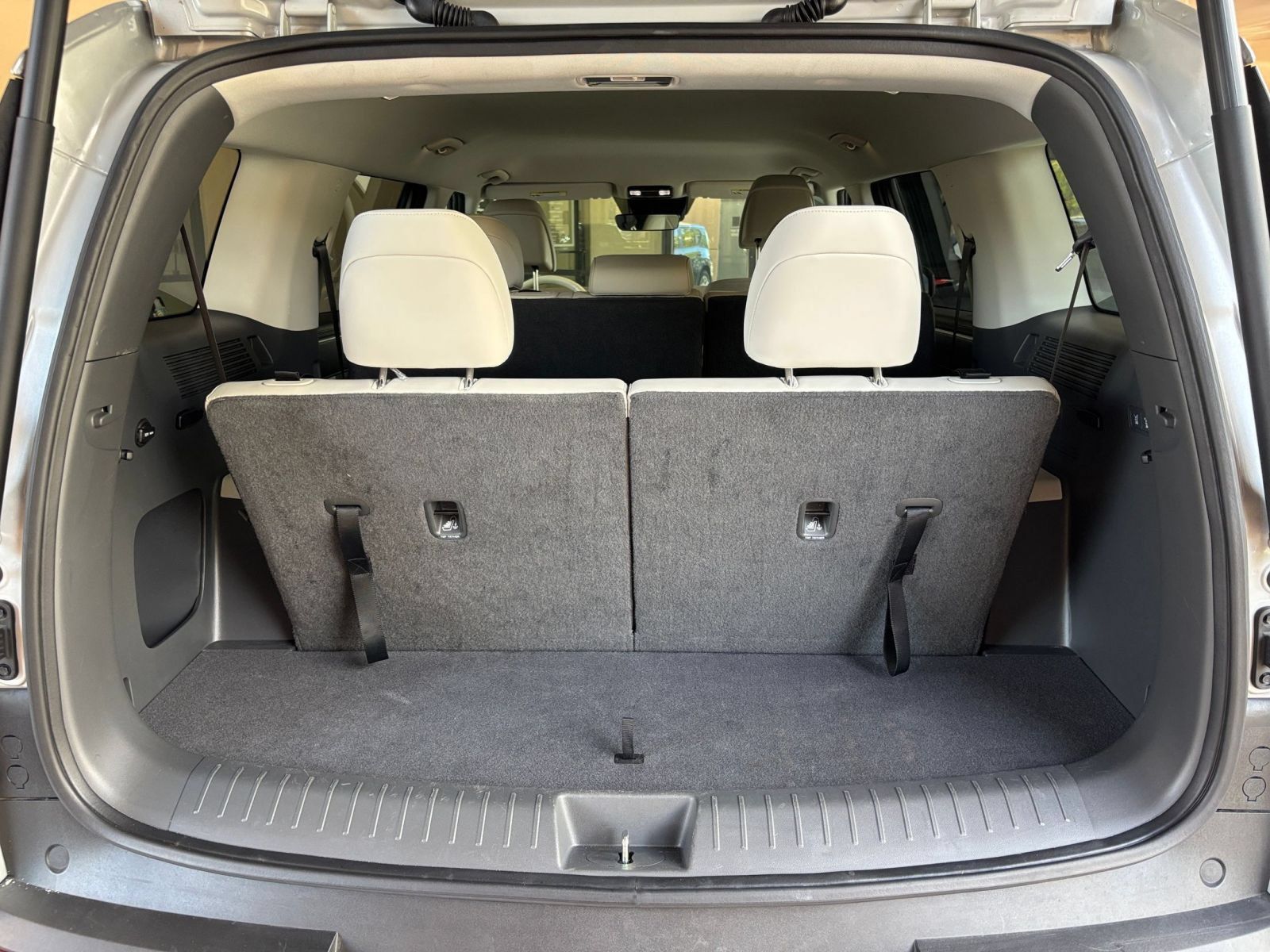 Used 2026 Hyundai Santa Fe SEL FWD image 33