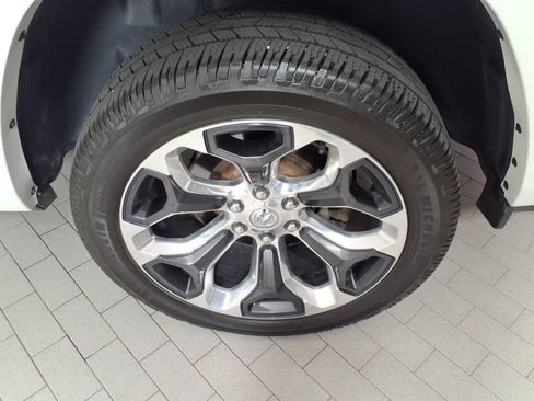Used 2020 RAM 1500 Limited AWD/4WD image 8