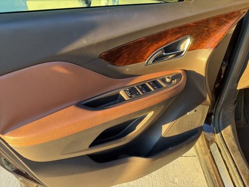 Used 2016 Buick Encore Premium image 12