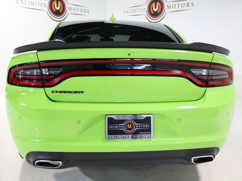 Used 2023 Dodge Charger SXT w/ Blacktop Package RWD image 18