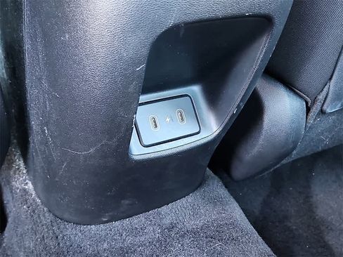 Used 2024 Hyundai Elantra SEL w/ Convenience Package image 28