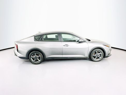Used 2025 Kia K4 FWD image 10