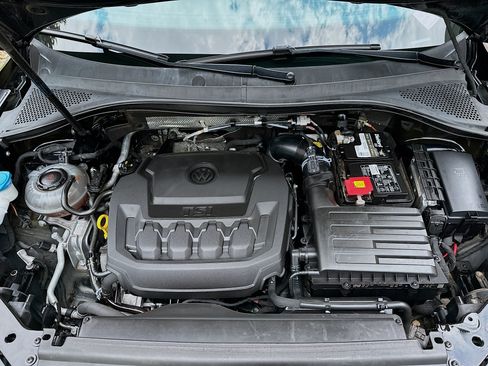 Used 2019 Volkswagen Tiguan SE AWD/4WD image 31