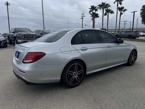 Used 2020 Mercedes-Benz E 350 Sedan w/ Parking Assistance Package image 5