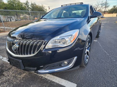 Used 2017 Buick Regal Premium w/ Driver Confidence Package #1 image 3