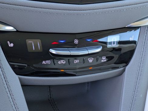 Certified 2023 Cadillac XT5 Premium Luxury w/ LPO, Floor Liner Package image 20