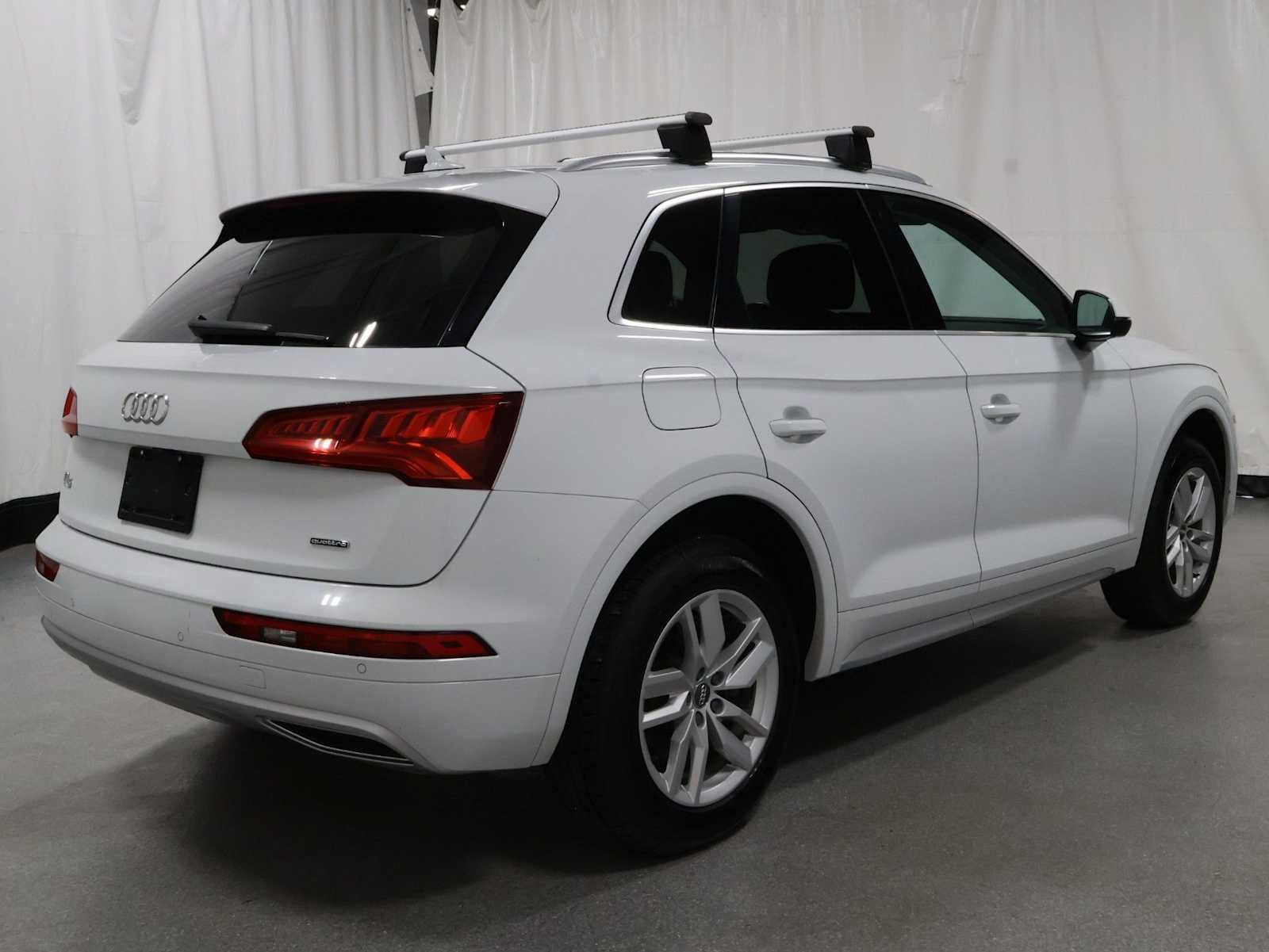 Used 2020 Audi Q5 2.0T Premium AWD/4WD image 9