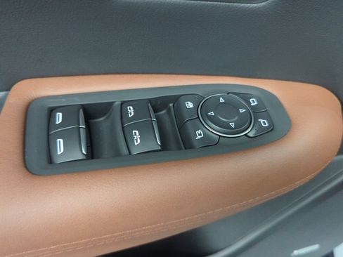 Used 2026 Cadillac XT5 Premium Luxury AWD/4WD image 11