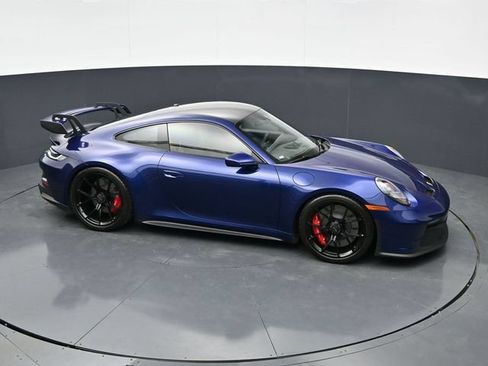 Used 2022 Porsche 911 GT3 RWD image 30