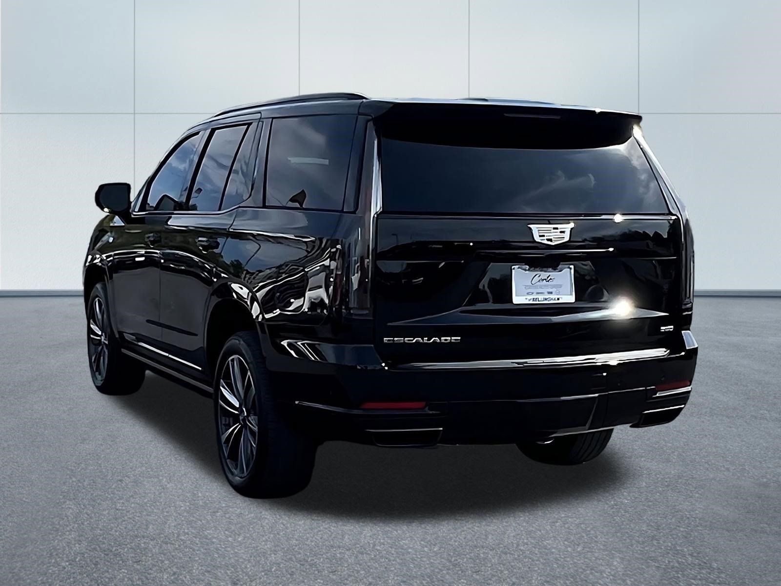 Used 2026 Cadillac Escalade Sport AWD/4WD image 4