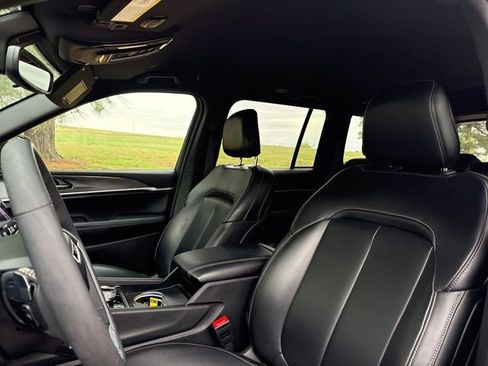 Used 2024 Jeep Grand Cherokee Limited image 37