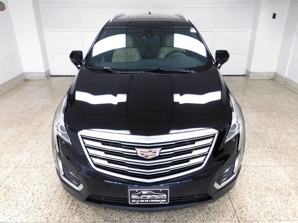 Used 2017 Cadillac XT5 FWD image 8