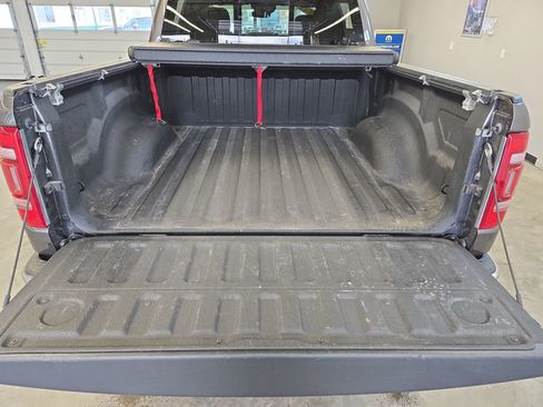 Used 2023 RAM 1500 Laramie AWD/4WD image 28