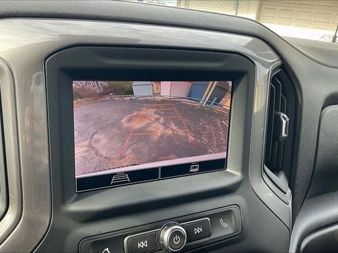 Used 2023 Chevrolet Silverado 1500 Custom image 22