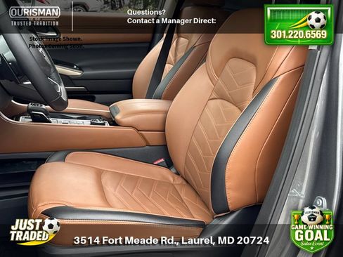 Used 2025 Nissan Pathfinder Platinum w/ Cargo Package AWD/4WD image 6