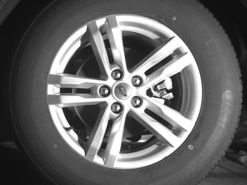 Used 2024 Ford Explorer XLT w/ Equipment Group 202A image 14