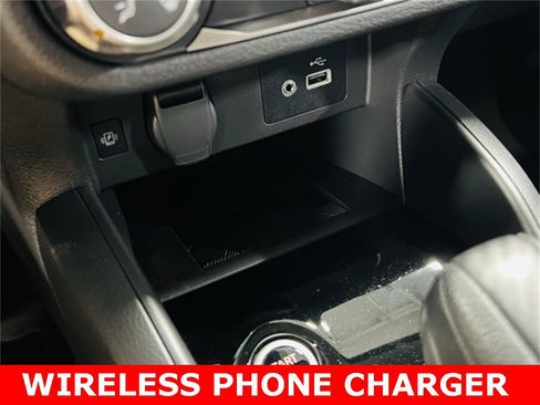 New 2025 Nissan Versa SV w/ Trunk Package image 8