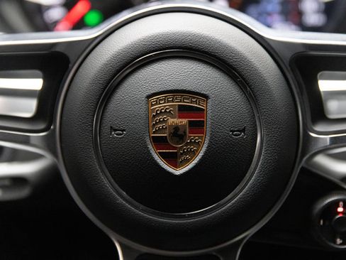 Used 2025 Porsche 718 Cayman image 61